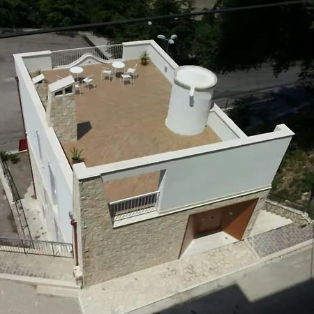 Bora * Troia