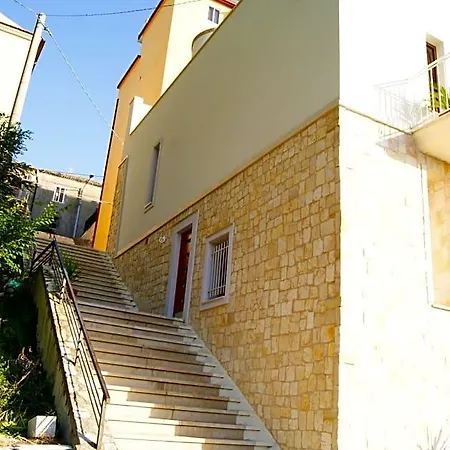 فندق مبيت وإفطار Bora