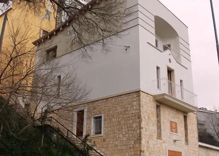 فندق مبيت وإفطار Bora Troia