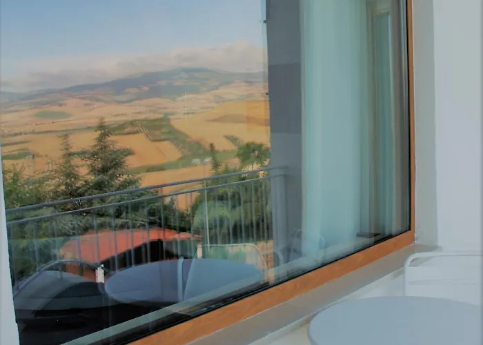 فندق مبيت وإفطار Bora Troia