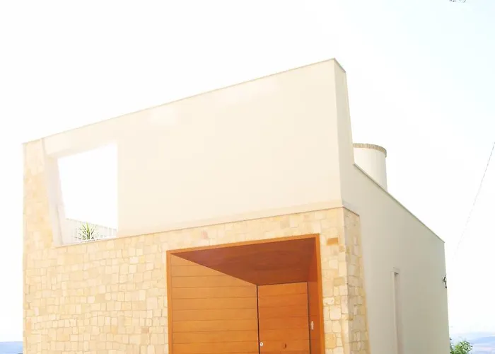 فندق مبيت وإفطار Bora *