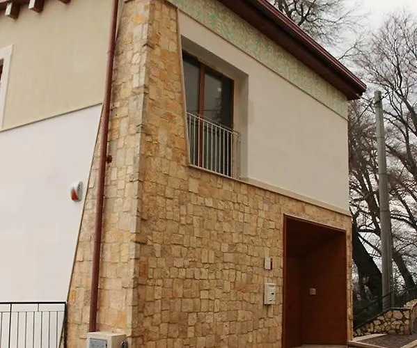 فندق مبيت وإفطار Bora *